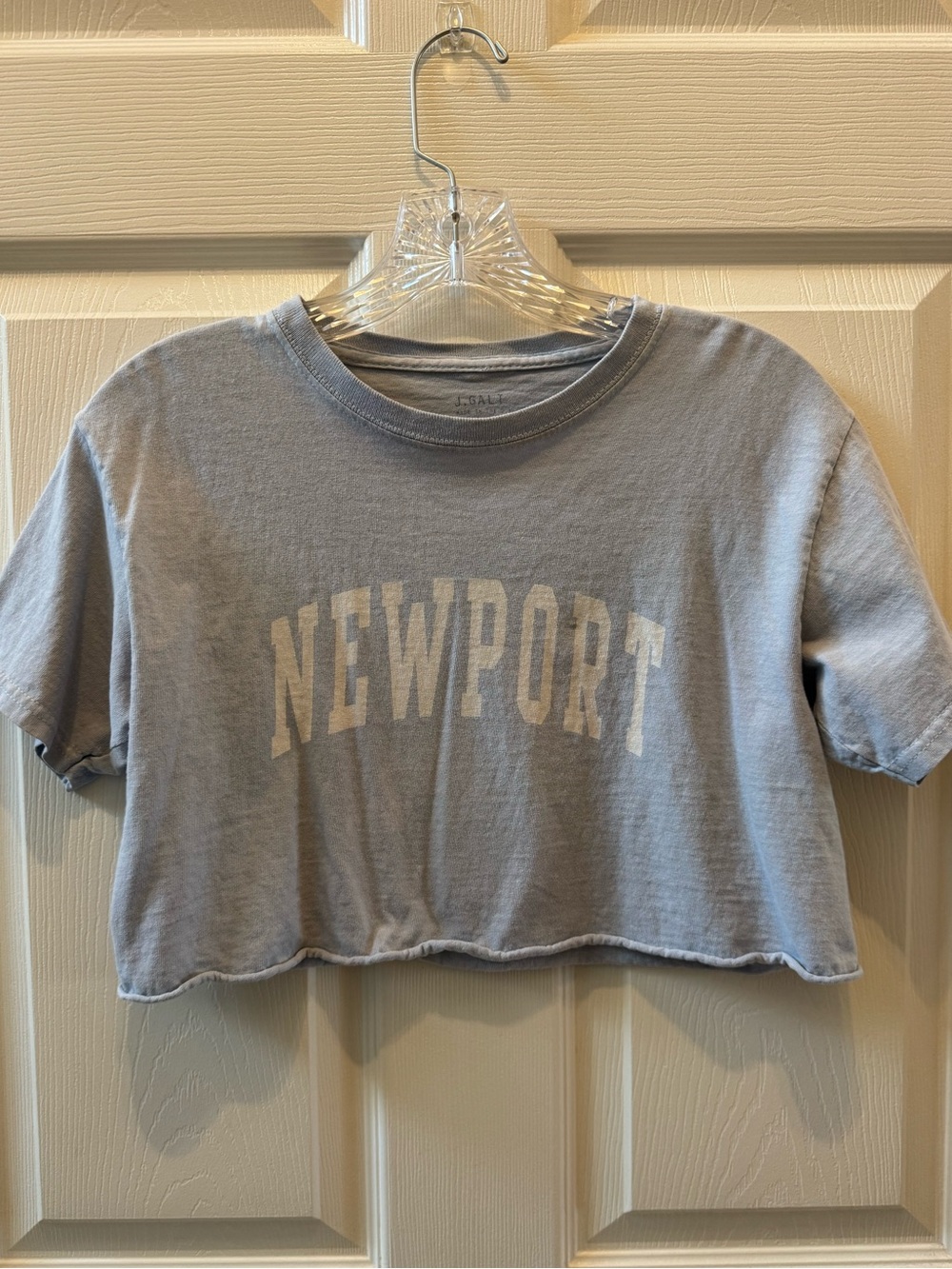 J. Galt NEWPORT Light Blue Cropped Tee